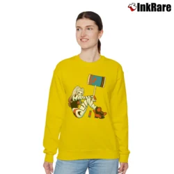 Women’s Vintage Harley Quinn Graphic Relaxed Sweatshirt in yellow | Soft, Laid-Back Vibe