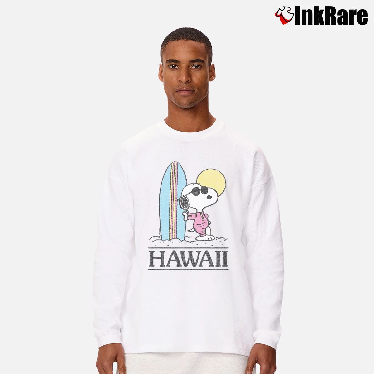 Vintage Snoopy Hawaii Surfing Men’s Long-Sleeve Tee in white – Versatile Layering Men’s Vintage Snoopy Hawaii Surfing Long-Sleeve Shirt in white | Sleek, Lightweight, Year-Round Wear