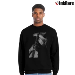 Men’s willie nelson poster country music icon Crewneck Sweatshirt in black | Cozy Fabric, Clean Style