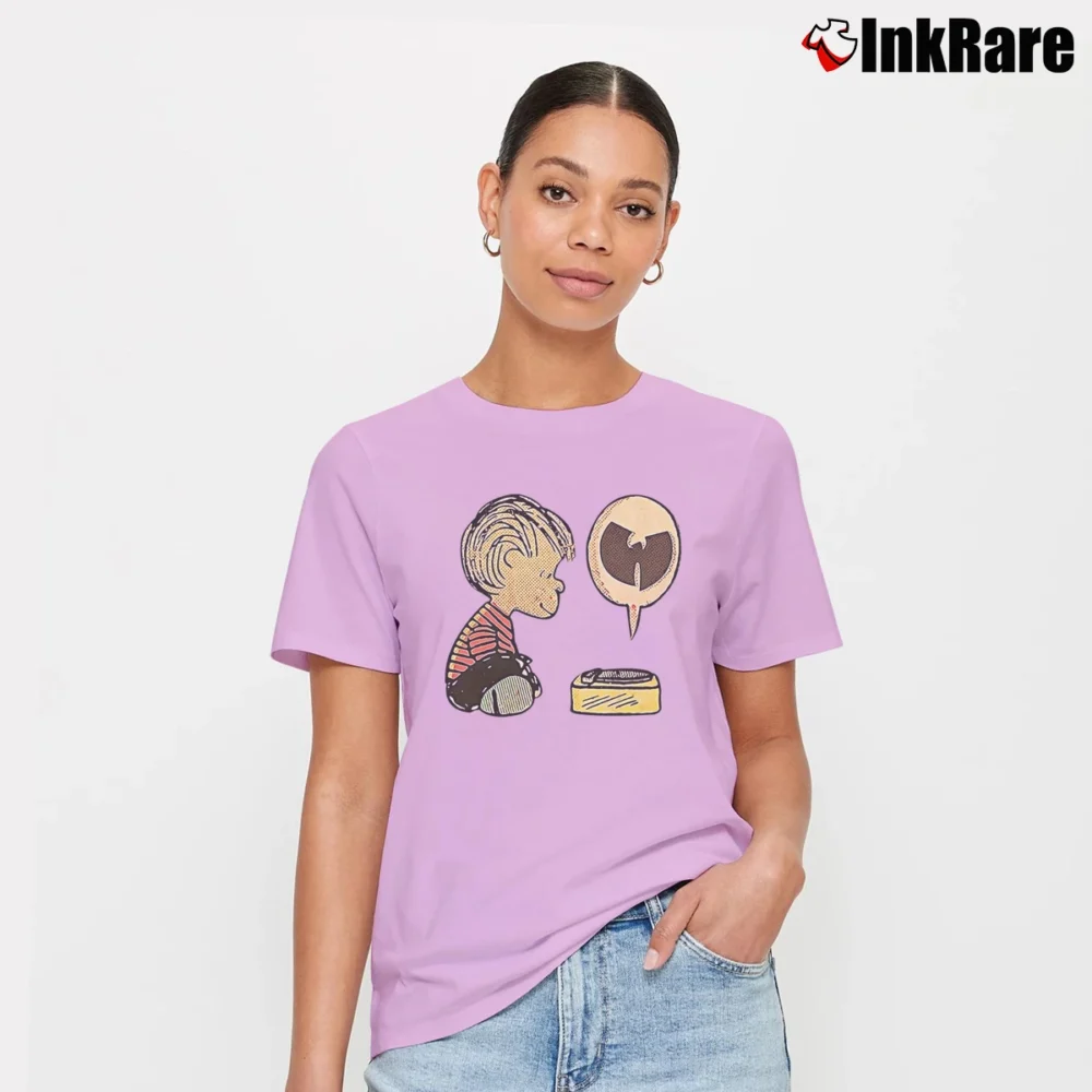 Women’s Wu - life Linus Charlie Brown Clan Peanuts Logo Signature T-Shirt in light pink | Soft, Flattering Fit