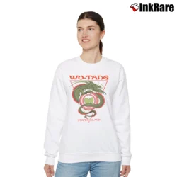 Women’s Wu - Tang Clan Staten Island Dragon Graphic Relaxed Sweatshirt in white | Soft, Laid-Back Vibe