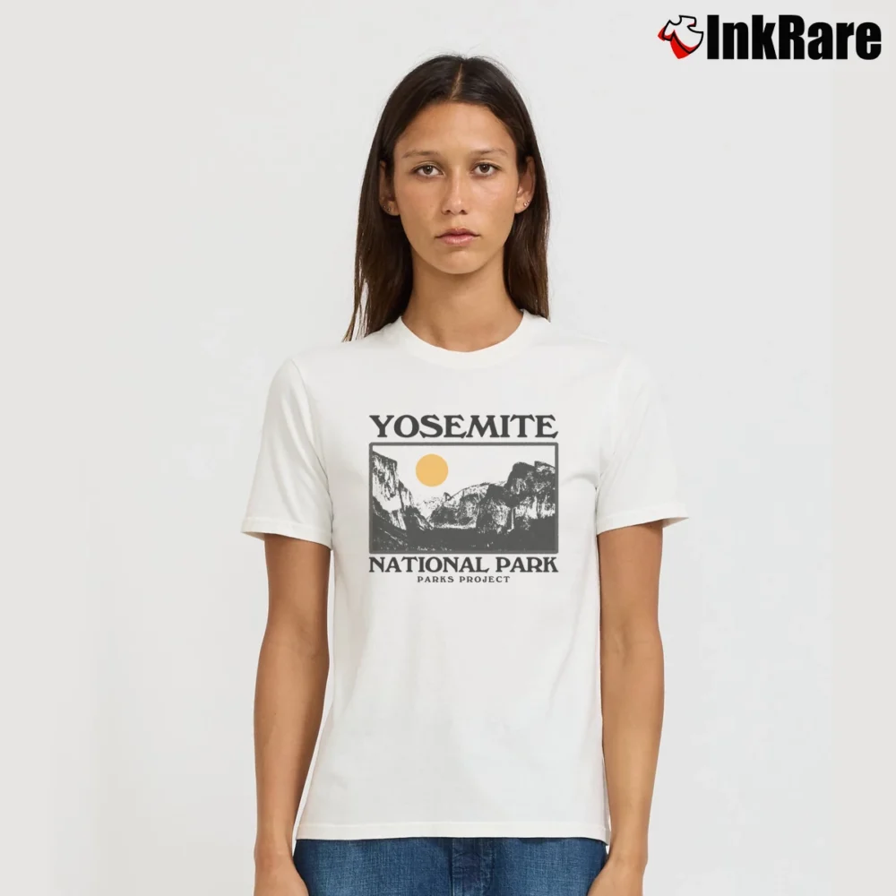 Women’s Yosemite Photo National Park Signature T-Shirt in white | Soft, Flattering Fit