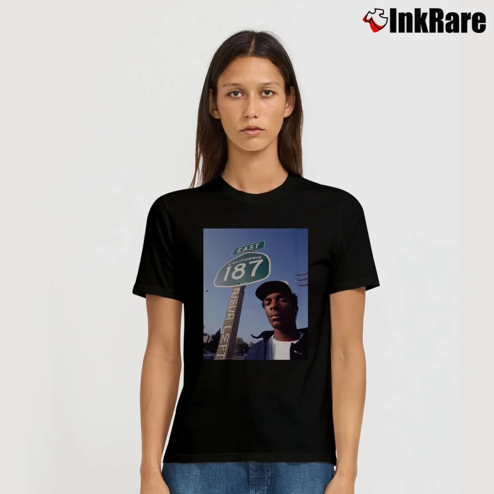 Women’s Young Snoop Dogg California 187 Hip Hop Rap Icon Signature T-Shirt in black | Soft, Flattering Fit